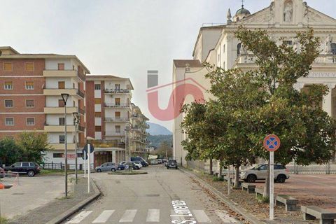 Erhvervsejendom i Benevento, Benevento, Benevento - € 610.000 | Ref: AA39383 - foto 1