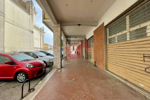 Erhvervsejendom i Benevento, Benevento, Benevento - € 610.000 | Ref: AA39383 - foto 2
