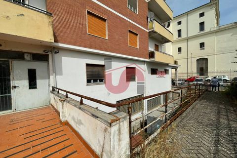 Erhvervsejendom i Benevento, Benevento, Benevento - € 610.000 | Ref: AA39383 - foto 12