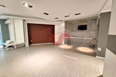L'establiment comercial a Benevento, Benevento, Benevento - € 2.500/mes | Ref: AA39423 - foto 8