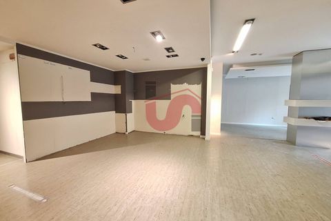 L'establiment comercial a Benevento, Benevento, Benevento - € 2.500/mes | Ref: AA39423 - foto 12