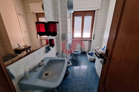 Apartament a Benevento, Benevento, Benevento - € 1.300/mes | Ref: AA39509 - foto 16