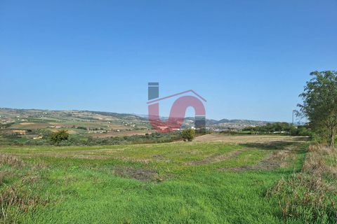 Helårsgrund i Benevento, Benevento, Benevento - € 175.000 | Ref: AA39597 - foto 5