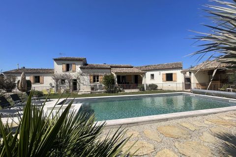 Landejendom i Cheval-Blanc, Vaucluse, Cheval-Blanc - € 1.030.000 | Ref: 204294CM-2000002052 - foto 1