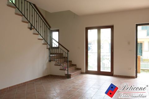 Villa a Fondi, Latina, Fondi - € 330.000 | Ref: V736RM - foto 4