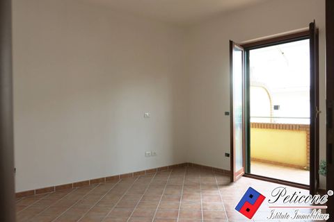 Villa a Fondi, Latina, Fondi - € 330.000 | Ref: V736RM - foto 10