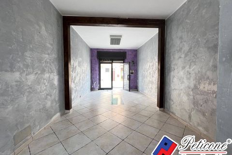 Erhvervsejendom i Fondi, Latina, Fondi - € 55.000 | Ref: C142 - foto 4