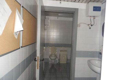 Erhvervsejendom i Savona, Savona, Savona - € 160.000 | Ref: 28 - foto 3