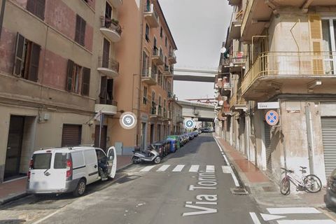 Erhvervsejendom i Savona, Savona, Savona - € 60.000 | Ref: 1503 - foto 2