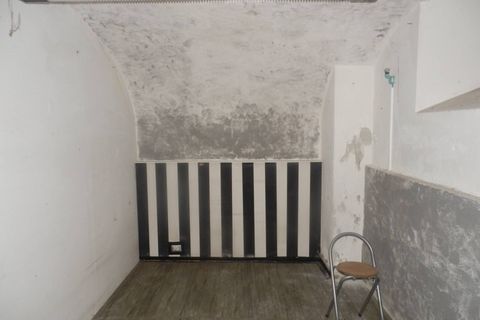 Erhvervsejendom i Savona, Savona, Savona - € 68.000 | Ref: 1510 - foto 4