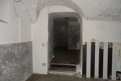 Erhvervsejendom i Savona, Savona, Savona - € 68.000 | Ref: 1510 - foto 12