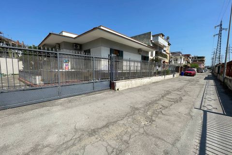 Villa i Torre Annunziata, Naples, Torre Annunziata - € 450.000 | Ref: 1797 - foto 4