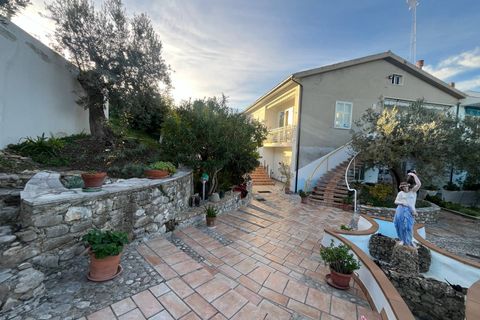 Villa i Vasto, Chieti, Vasto - € 500.000 | Ref: 4055 - foto 9