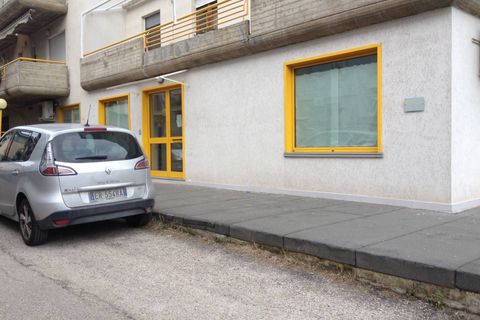 L'establiment comercial a Vasto, Chieti, Vasto - € 500/mes | Ref: 4624 - foto 8