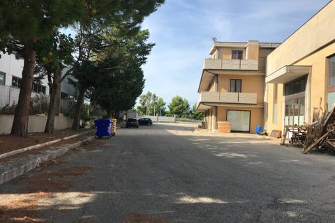 Erhvervsejendom i Vasto, Chieti, Vasto - € 248.000 | Ref: 4969 - foto 12