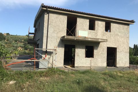 Villa i Vasto, Chieti, Vasto - € 200.000 | Ref: 5144 - foto 1