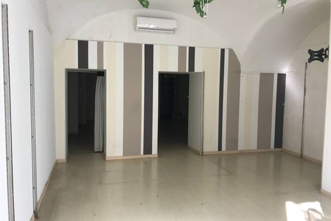 Erhvervsejendom i Vasto, Chieti, Vasto - € 149.000 | Ref: 5155 - foto 4