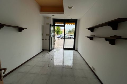 Erhvervsejendom i Vasto, Chieti, Vasto - € 60.000 | Ref: 5180 - foto 2
