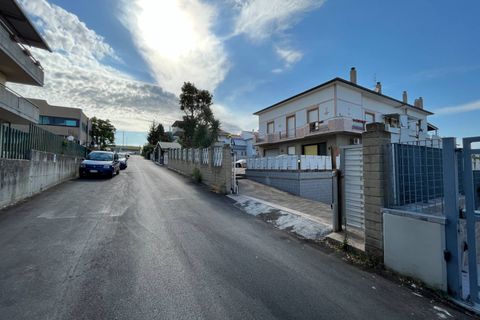 Erhvervsejendom i Vasto, Chieti, Vasto - € 990.000 | Ref: 5192 - foto 2