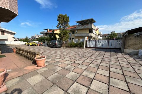 Erhvervsejendom i Vasto, Chieti, Vasto - € 990.000 | Ref: 5192 - foto 3