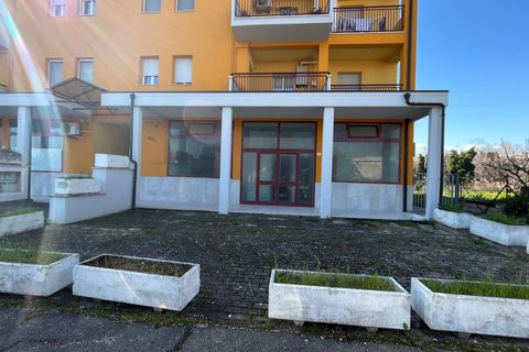 Erhvervsejendom i San Salvo, Chieti, San Salvo - € 100.000 | Ref: 5235 - foto 1