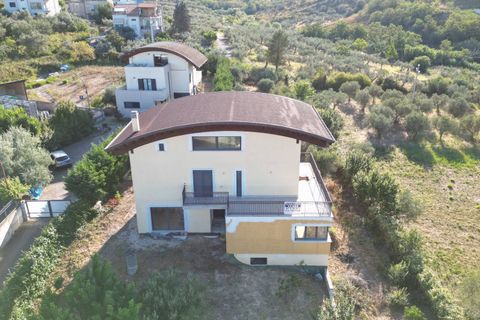 Villa i Vasto, Chieti, Vasto - € 350.000 | Ref: 5248 - foto 40