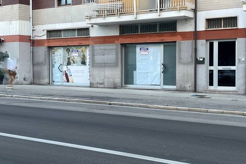L'establiment comercial a Vasto, Chieti, Vasto - € 1.500/mes | Ref: 5249 - foto 9