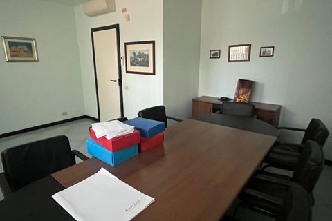 Erhvervsejendom i Vasto, Chieti, Vasto - € 150.000 | Ref: 5275 - foto 3