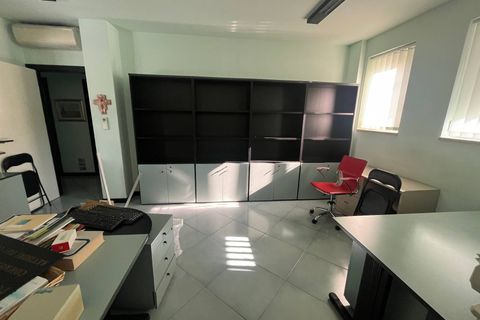 Erhvervsejendom i Vasto, Chieti, Vasto - € 150.000 | Ref: 5275 - foto 15