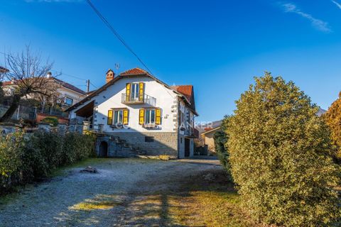 Villa a Avigliana, Turin, Avigliana - € 420.000 | Ref: CBI131-1036-1865 - foto 47