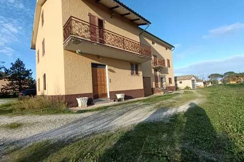 Landejendom i Treia, Macerata, Treia - € 130.000 | Ref: V206 - foto 2