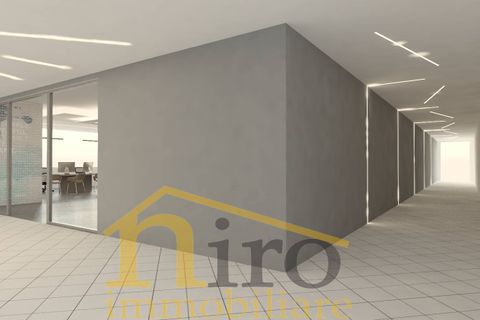 L'establiment comercial a Spoltore, Pescara, Spoltore - € 2.000/mes | Ref: 555 - foto 2