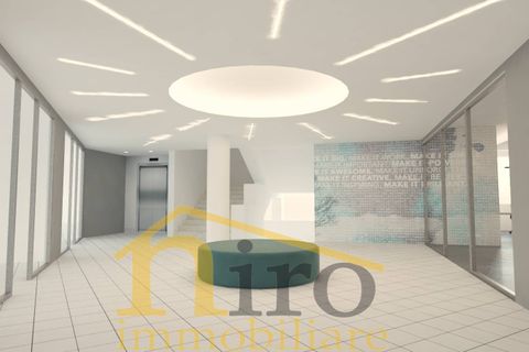 L'establiment comercial a Spoltore, Pescara, Spoltore - € 2.000/mes | Ref: 555 - foto 3