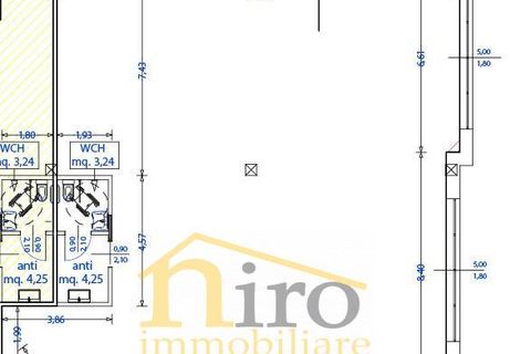 L'establiment comercial a Spoltore, Pescara, Spoltore - € 2.000/mes | Ref: 555 - foto 4