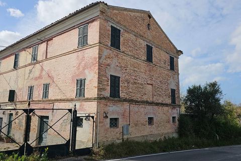 Landejendom i Belvedere Ostrense, Ancona, Belvedere Ostrense - € 88.000 | Ref: 25_no02 - foto 1