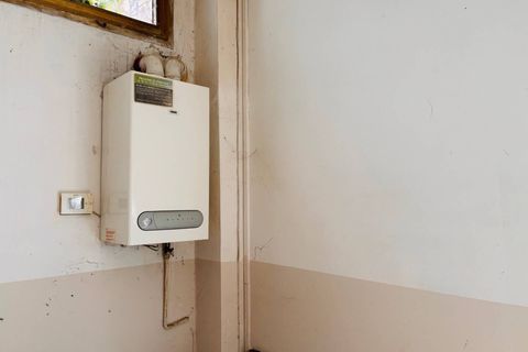Erhvervsejendom i Chiaravalle, Ancona, Chiaravalle - € 75.000 | Ref: 25_no03 - foto 6