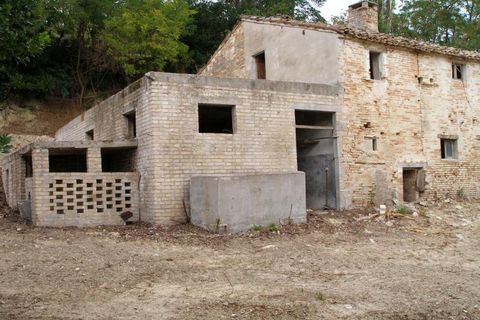 Landejendom i Petritoli, Fermo, Petritoli - € 30.000 | Ref: cas139 - foto 1