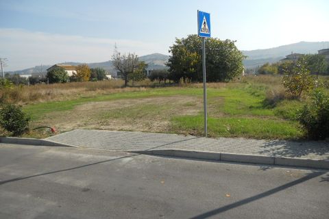 Helårsgrund i Spinetoli, Ascoli Piceno, Spinetoli - € 270.000 | Ref: ter261 - foto 2