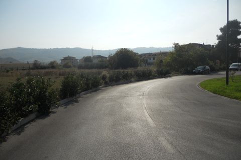 Helårsgrund i Spinetoli, Ascoli Piceno, Spinetoli - € 270.000 | Ref: ter261 - foto 6