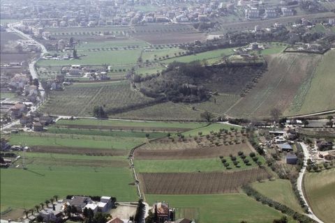 Terreno en Monteprandone, Ascoli Piceno, Monteprandone - € 1.300.000 | Ref: ter549 - photo 1