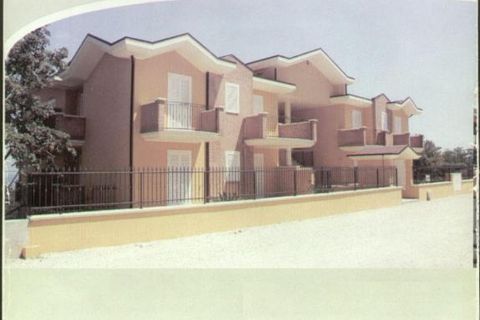 Lejlighed i Colonnella, Teramo, Colonnella - € 90.000 | Ref: app640 - foto 4