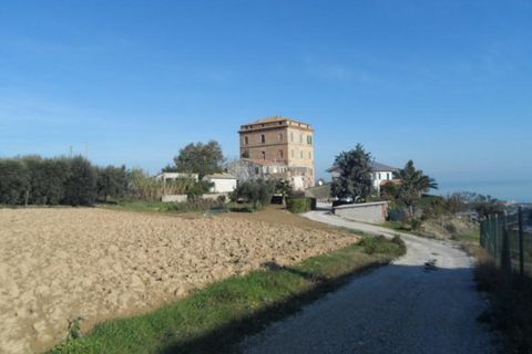 Landejendom i Martinsicuro, Teramo, Martinsicuro - € 1.600.000 | Ref: cas956 - foto 9