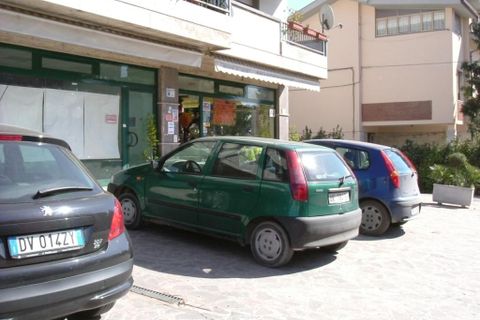 Erhvervsejendom i Spinetoli, Ascoli Piceno, Spinetoli - € 160.000 | Ref: loc1330 - foto 3