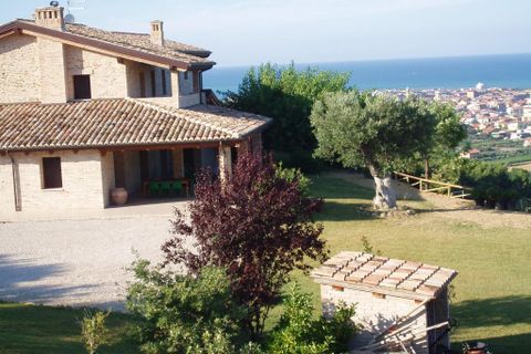 Villa i Martinsicuro, Teramo, Martinsicuro - € 1.000.000 | Ref: cas1399 - foto 1
