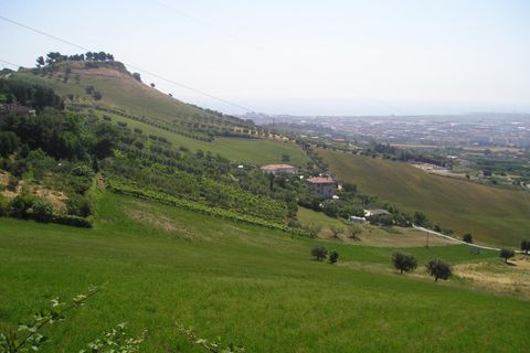 Helårsgrund i Monteprandone, Ascoli Piceno, Monteprandone - € 170.000 | Ref: ter239 - foto 2