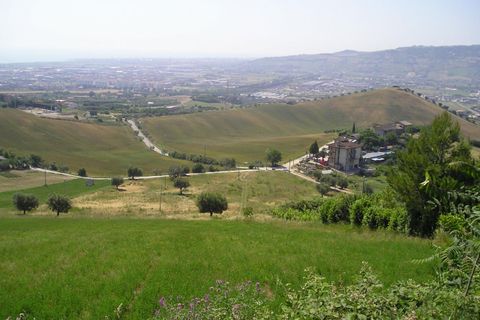 Helårsgrund i Monteprandone, Ascoli Piceno, Monteprandone - € 170.000 | Ref: ter239 - foto 10
