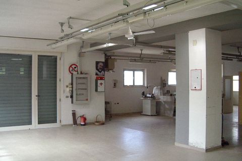 Erhvervsejendom i Colonnella, Teramo, Colonnella - € 100.000 | Ref: loc44 - foto 2