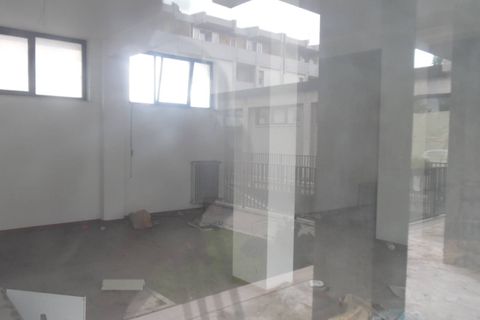 Erhvervsejendom i Monteprandone, Ascoli Piceno, Monteprandone - € 47.000 | Ref: loc36 - foto 4