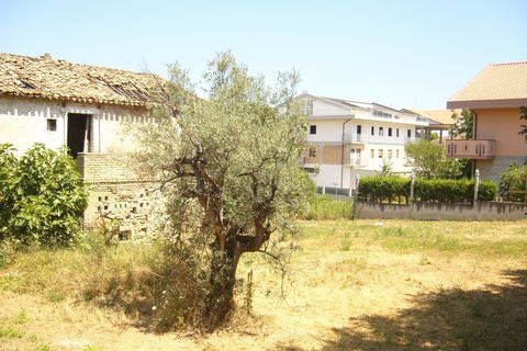 Helårsgrund i Colonnella, Teramo, Colonnella - € 300.000 | Ref: ter255 - foto 8