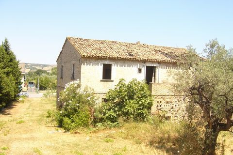 Helårsgrund i Colonnella, Teramo, Colonnella - € 300.000 | Ref: ter255 - foto 10